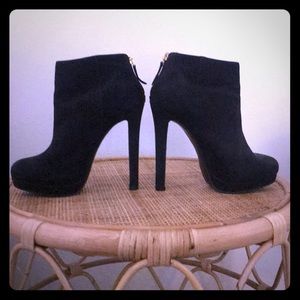Steve Madden suede ankle boots